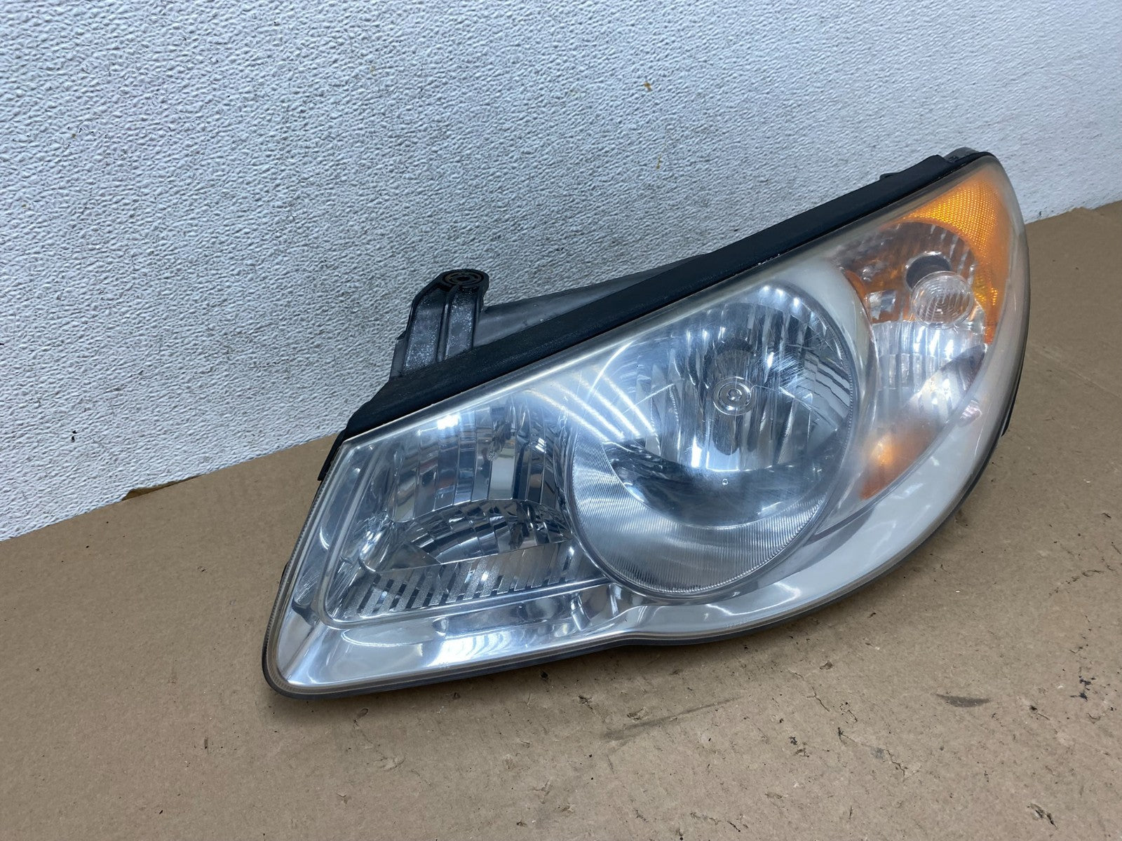 2007 2008 2009 2010 Hyundai Elantra Left Driver Lh Headlight AG4114 DW2