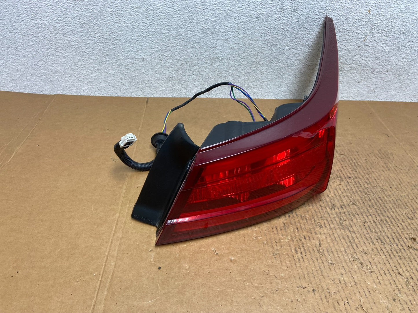 2016 2017 2018 Nissan Maxima Right Passenger RH Tail Light AE1391 DW2