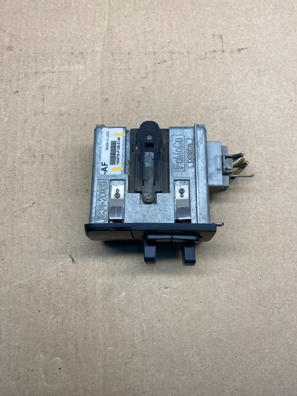 2008 to 2010 Ford Super Duty F250 F350 Trailer Brake Controller AG40373