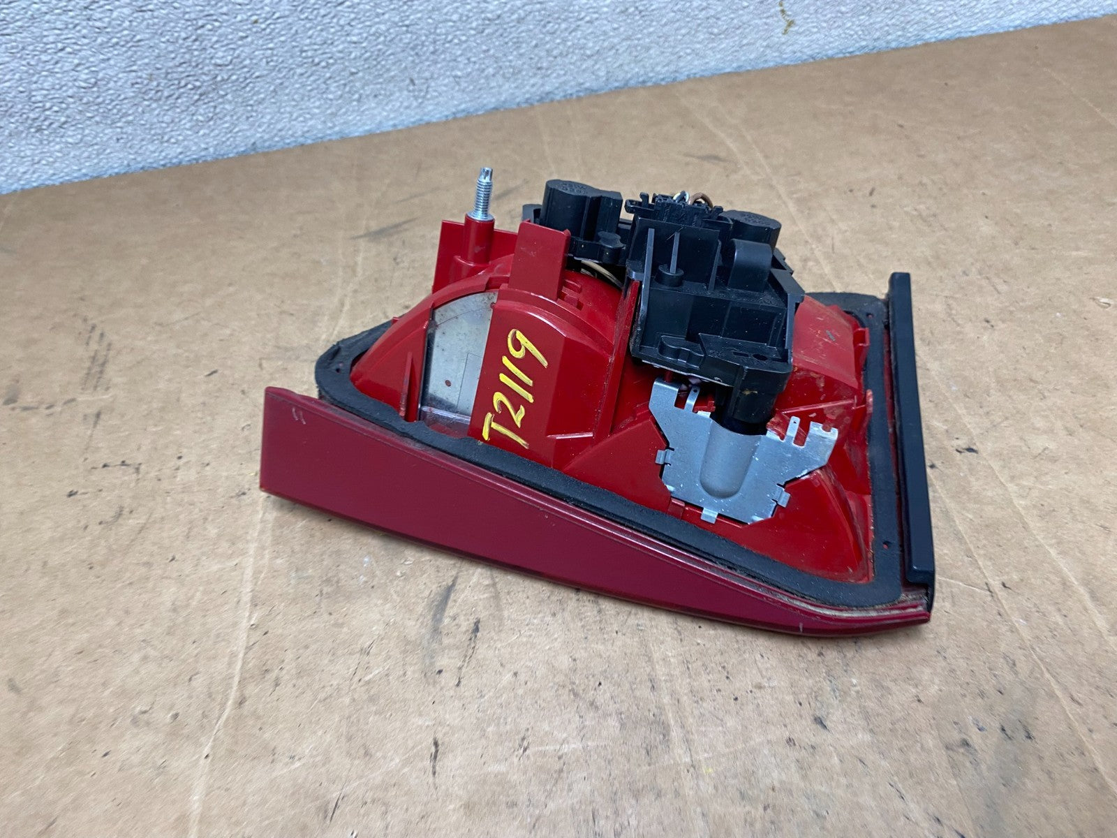 2009 2010 2011 2012 Audi A4 Sedan Left Driver Side Inner Tail Light T2119 DW5
