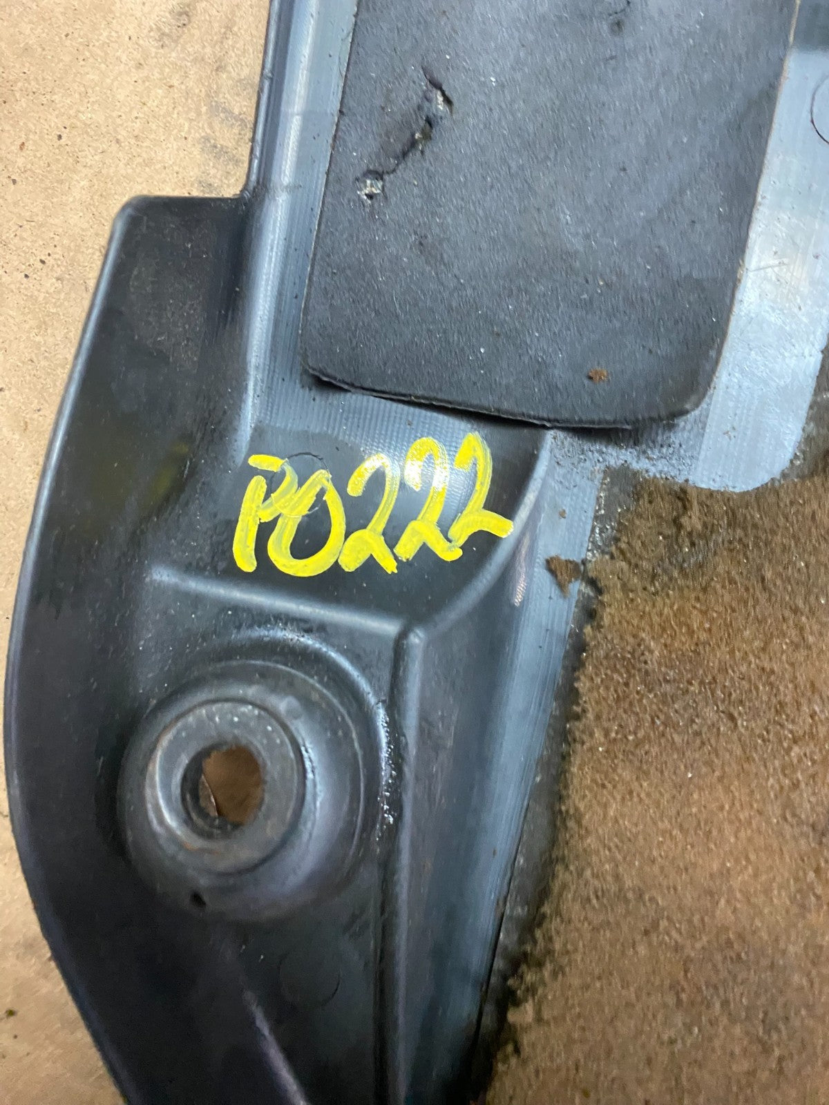 2007 to 2013 Nissan Altima 2.5 L Engine Cover p0222 DG9