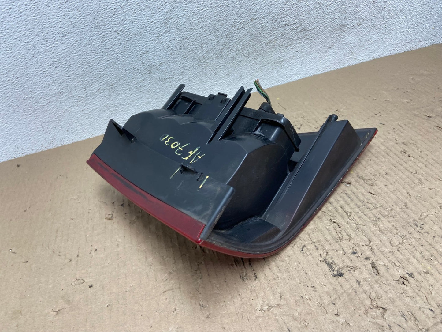 1998 1999 2000 2001 Mercedes ML320 ML-Class Left Driver LH Tail Light AF7030 LK5