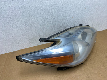2010 - 2011 Toyota Prius Right Passenger Rh Blue Halogen Headlight AE3054 DW2