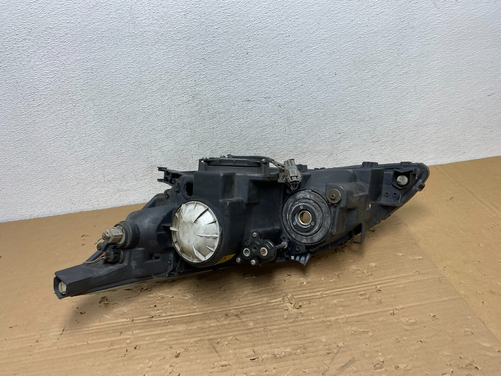 2007 2008 2009 Lexus ES350 Right Passenger RH HID Xenon Headlight AD4371 DW9