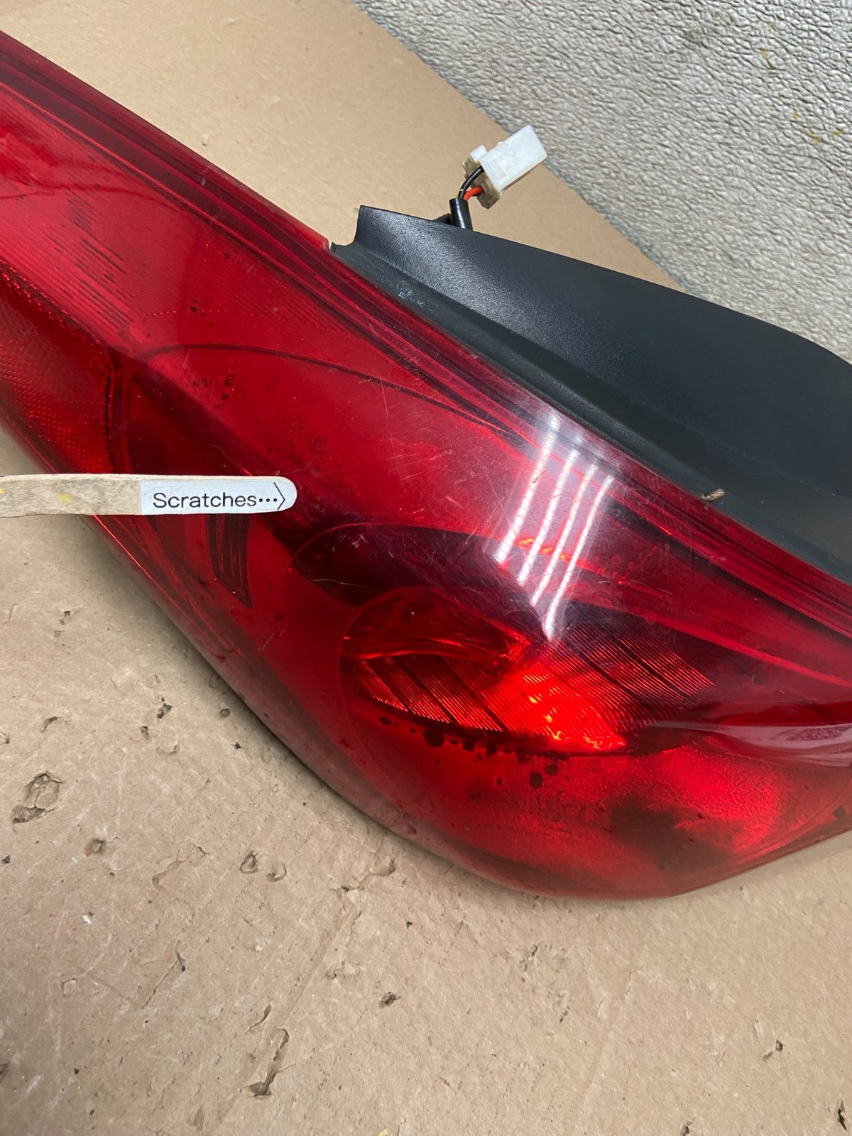 2011 2012 2013 Hyundai Elantra Sedan Left Driver Side Tail Light AB2457 LK3