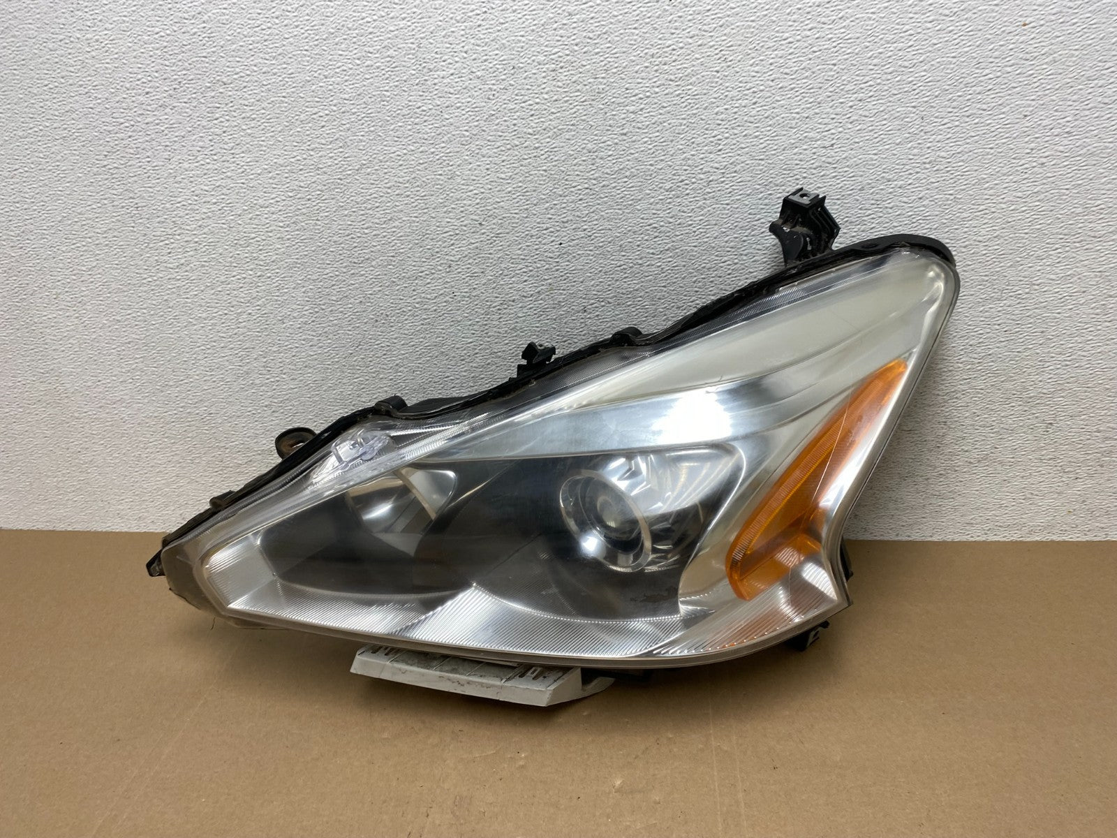 2013 2014 2015 Nissan Altima Left Driver LH Side Halogen Headlight AE6639 DW0