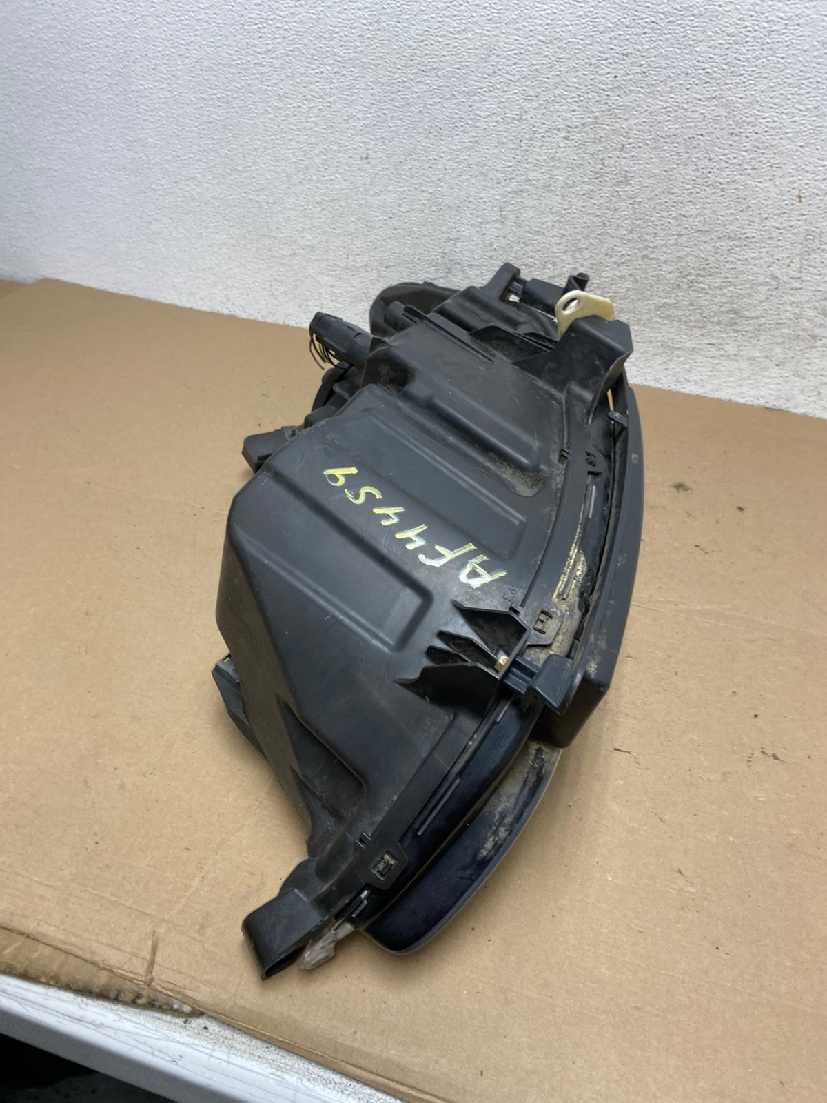 2013 to 2016 Ford Fusion Right Passenger Rh Side Headlight AF4459 LK8