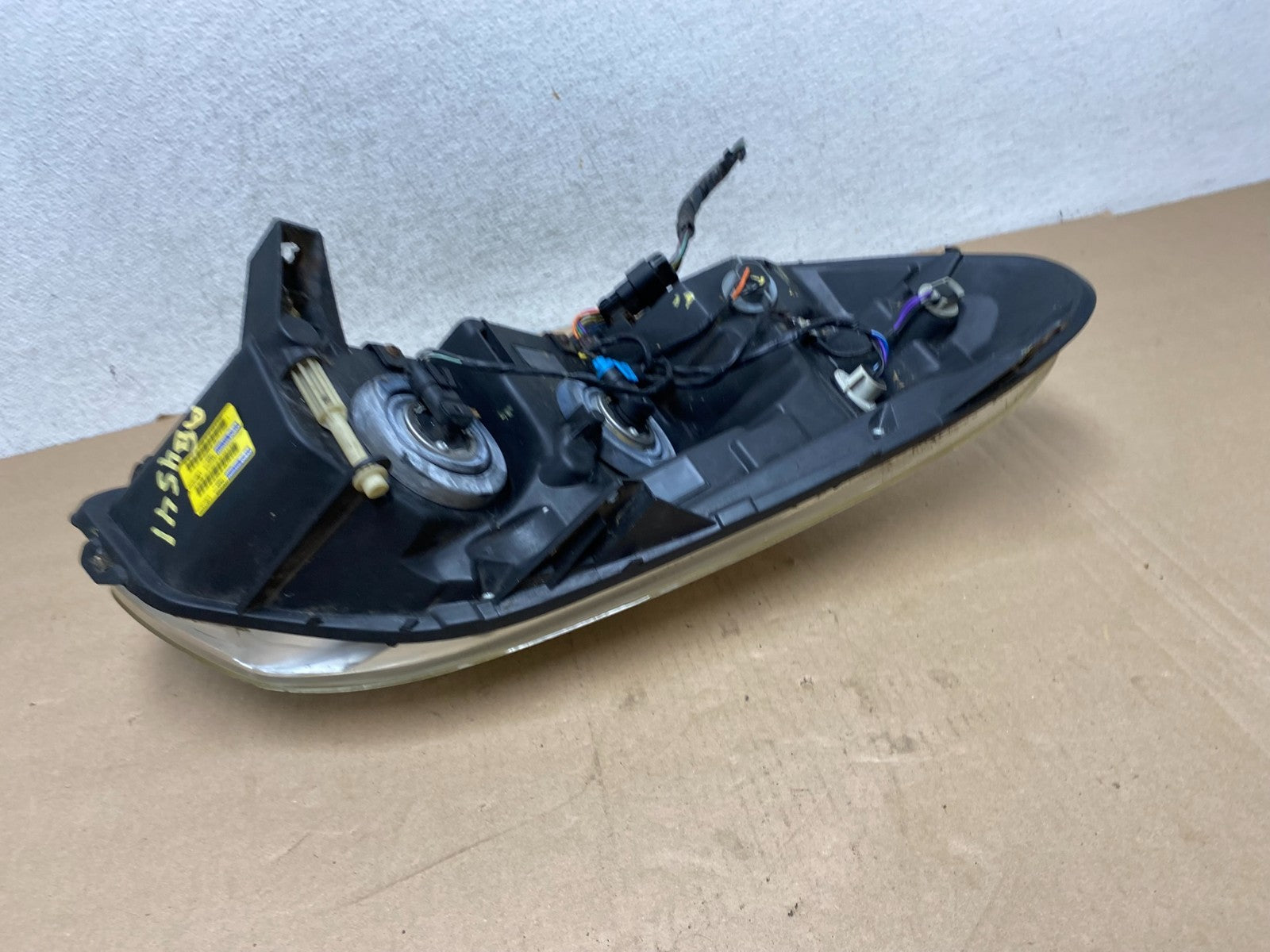 2006 to 2008 Buick Lucerne Left Driver LH Side Halogen Headlight AG4541 DW10