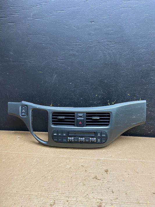 2005 to 2010 Honda Odyssey Radio Climate Control Dash Trim Bezel W1999 DG0