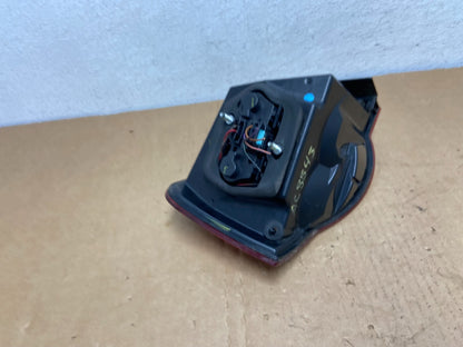 2008 2009 2010 Volkswagen Jetta Right Passenger RH Side Tail Light AC8543 DW4