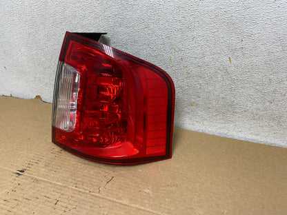 2011 2012 2013 2014 Ford Edge Right Passenger RH Side Tail light AH8015 LK2