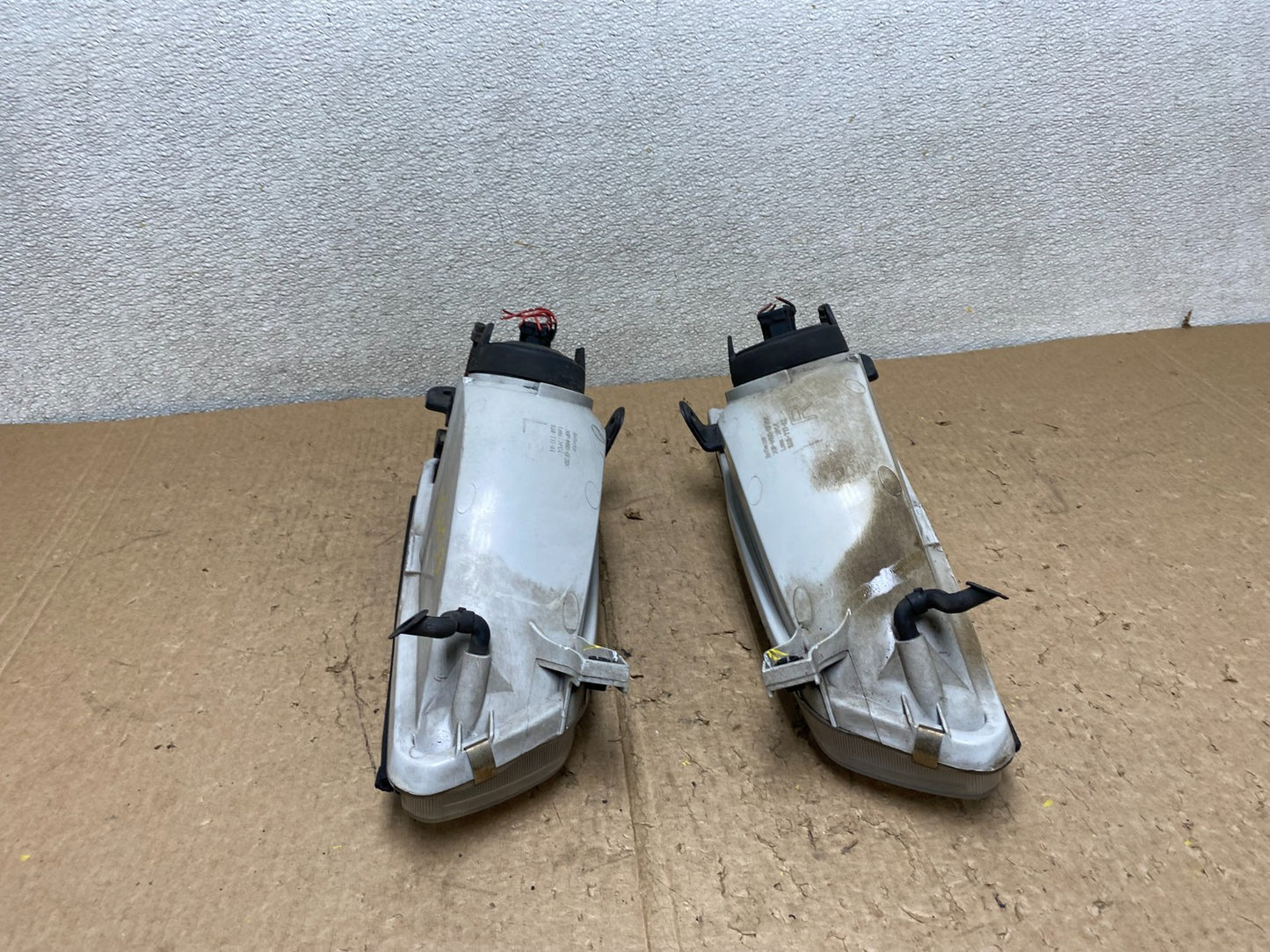 1997 1998 1999 Toyota Camry Left+Right Side Set Halogen Headlights V3833 DW6