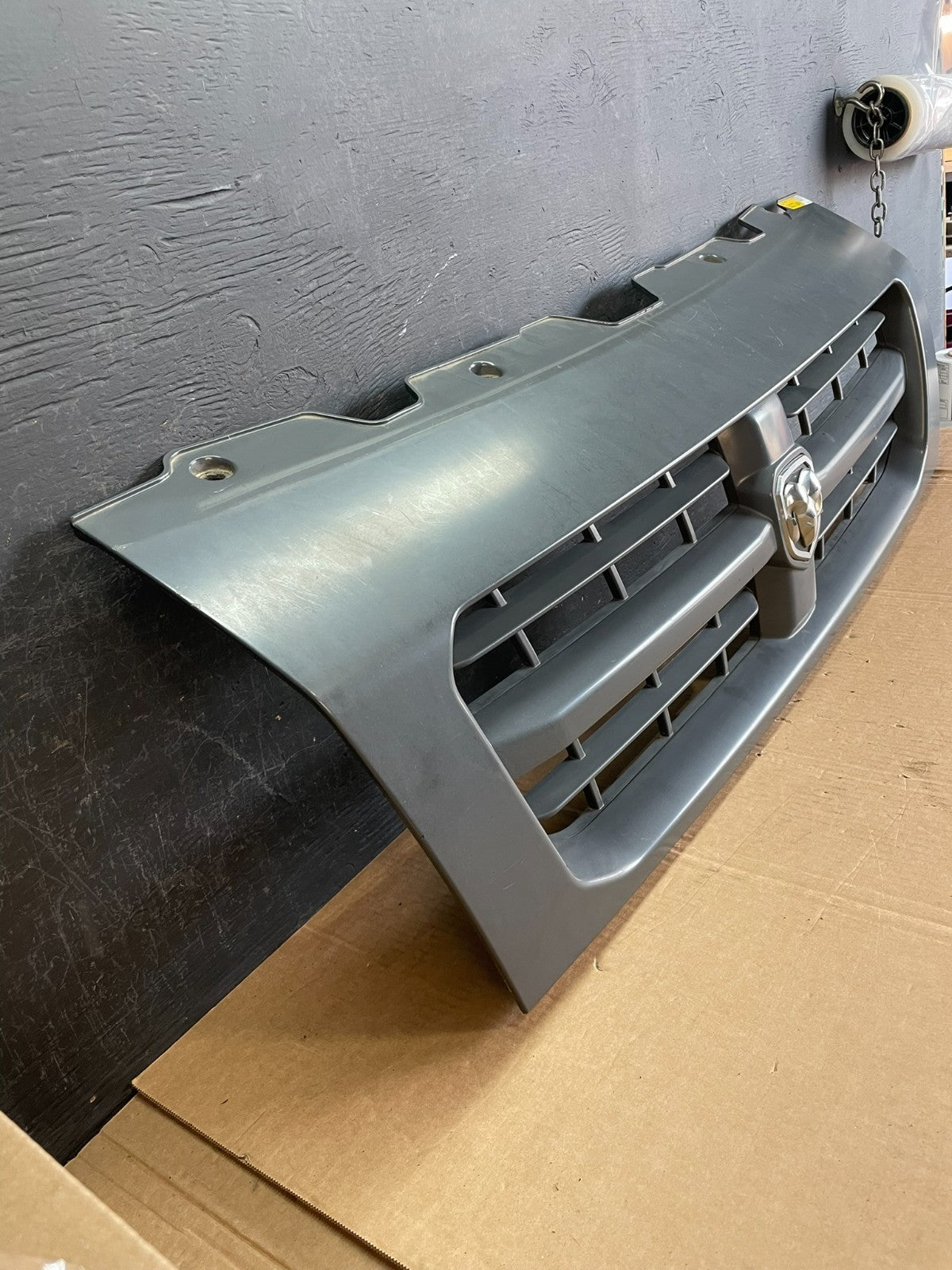 2014 to 2018 Dodge Ram Promaster Upper Front Grill Grille AE8400 DW2