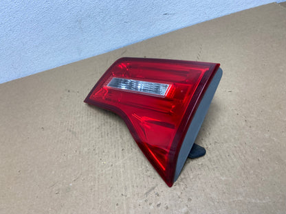 2007 2008 2009 Acura Mdx Right Passenger Rh Side Inner Tail Light AC1178 LK1