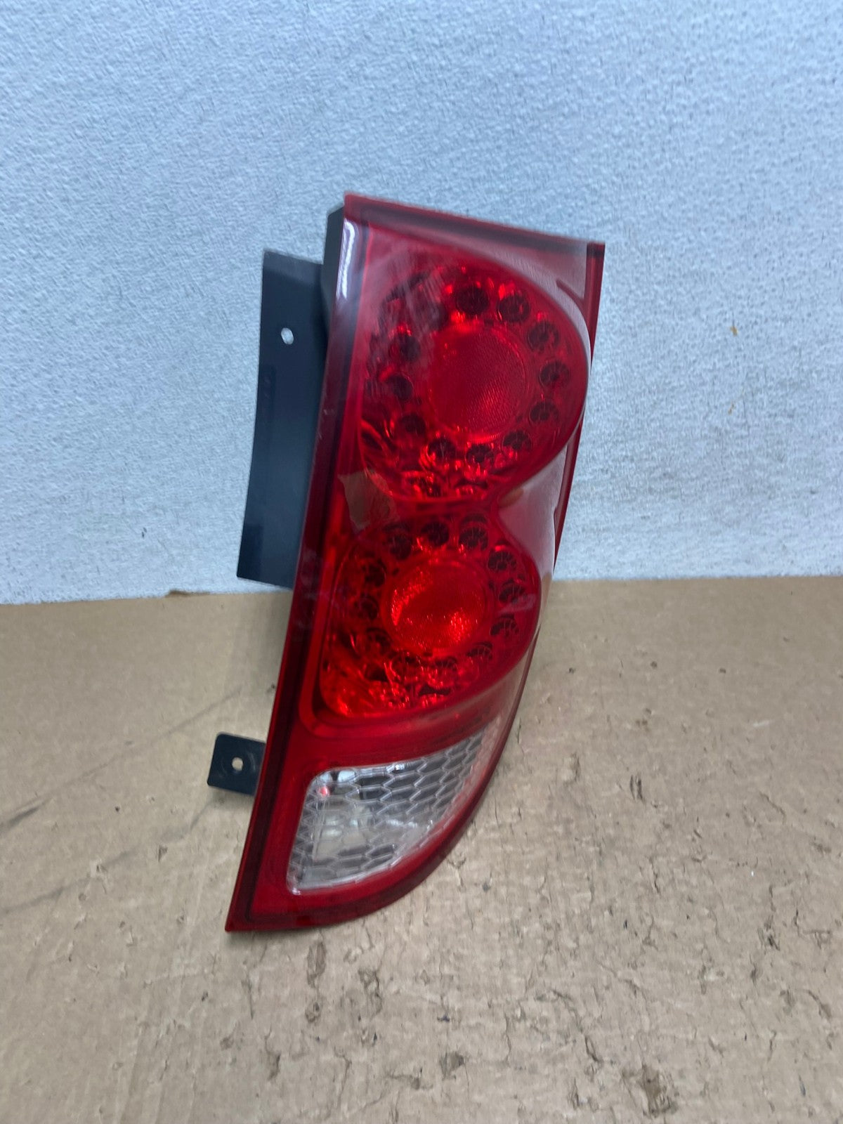 2011 - 2018 Dodge Grand Caravan Right Passenger RH Tail Light Led AG1380 LK2