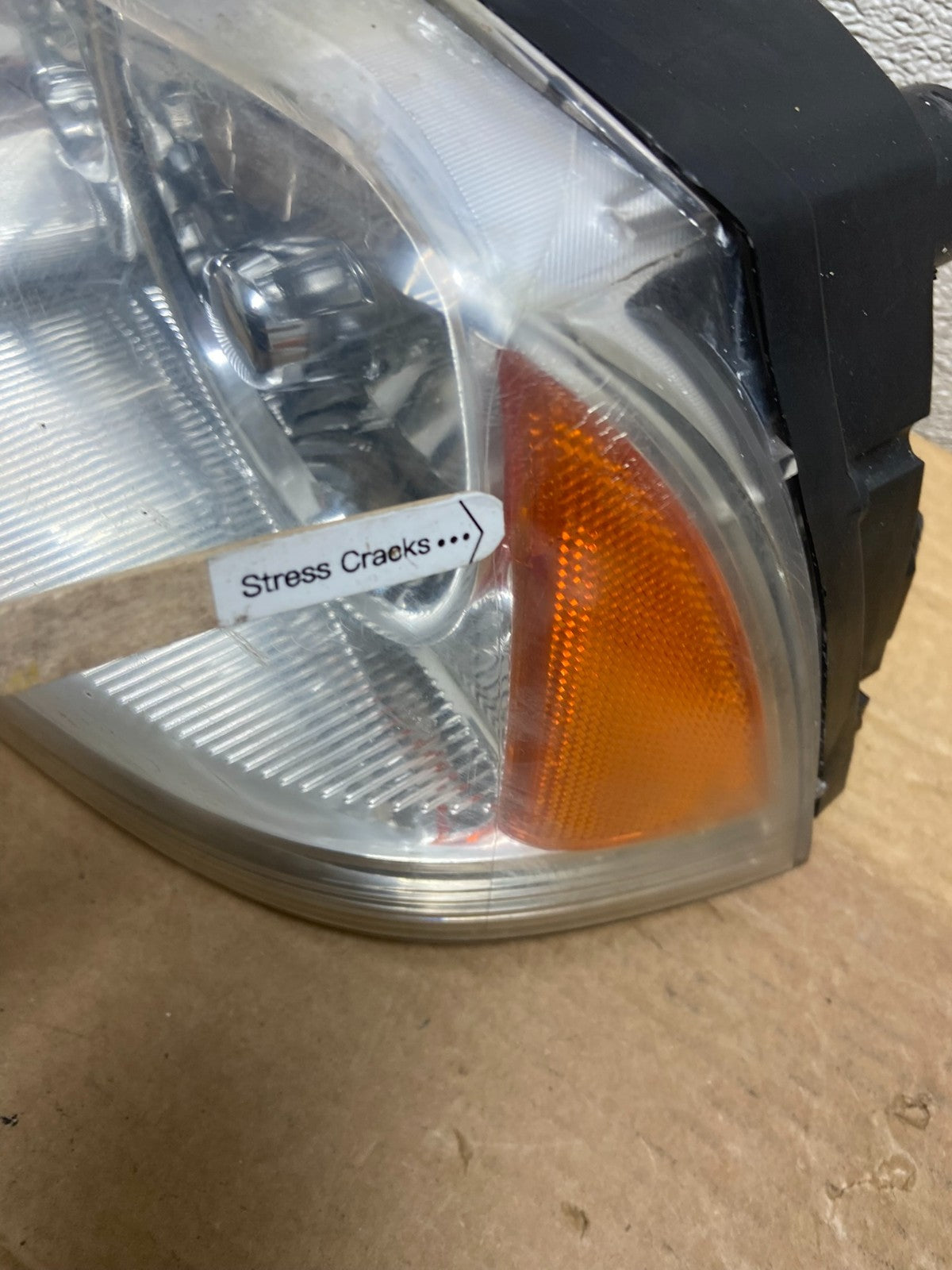 2003 2004 2005 Lincoln Aviator Left Driver LH Halogen Headlight AB5120 DW4