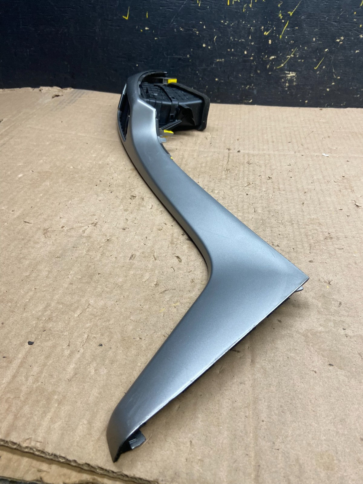 2014-2016 Hyundai Elantra Center Right Garnish Trim Bezel Air Vent z1589 DG2