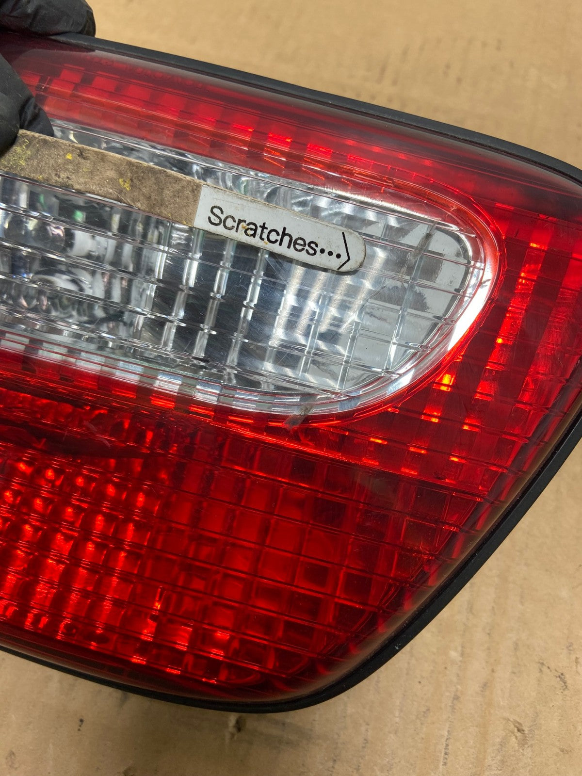 2001 - 2003 Toyota Sienna Right Passenger Rh Side Inner Tail Light AC7518 LK3