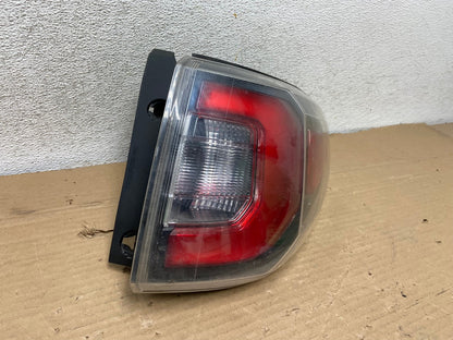 2013 to 2016 GMC Acadia Right Passenger RH Side Tail Light AG8165 LK1