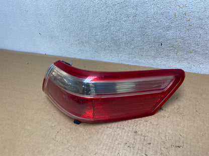 2007 2008 2009 Toyota Camry Right Passenger Side Tail Light AI3520 LK1