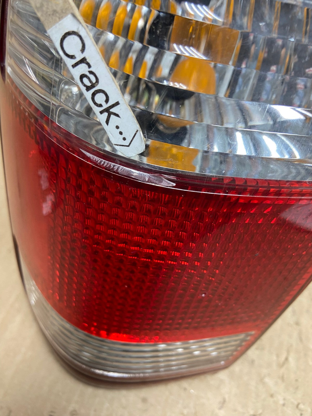 1999 to 2004 Nissan Pathfinder Left Driver Lh Side Tail light AG1131 LK3