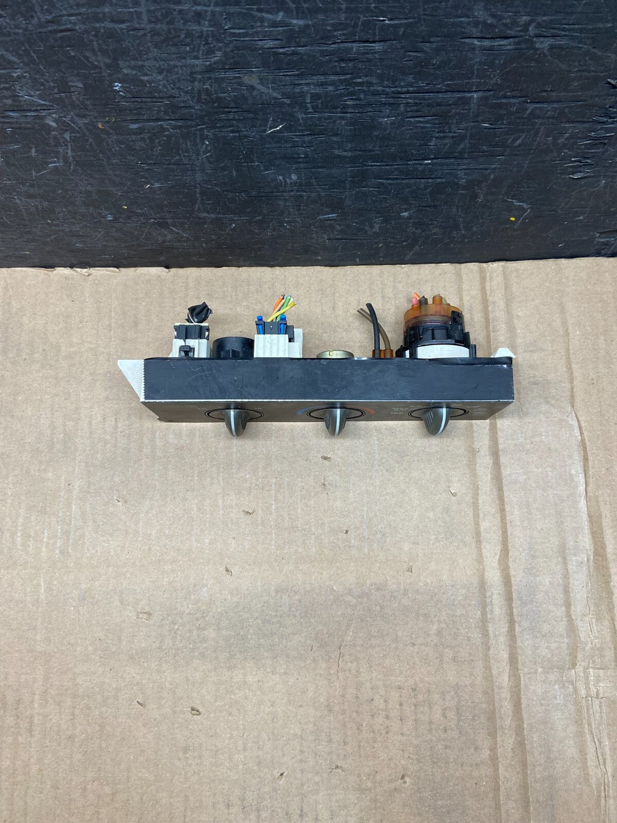 2001 to 2007 GMC Chevrolet Express 1500 Climate Control A/C I5225 PS4