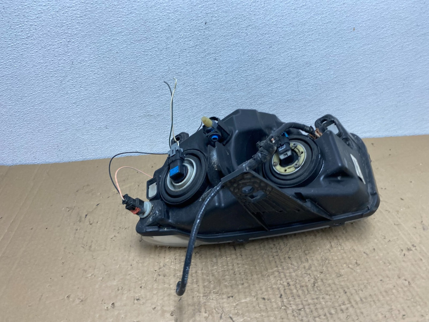 2011-2013 Jeep Grand Cherokee Right Passenger Halogen Headlight AC4141 DW5