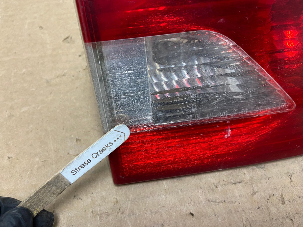 2004 2005 2006 Bmw X3 Right Passenger Rh Inner Tail Light AH9043 LK3