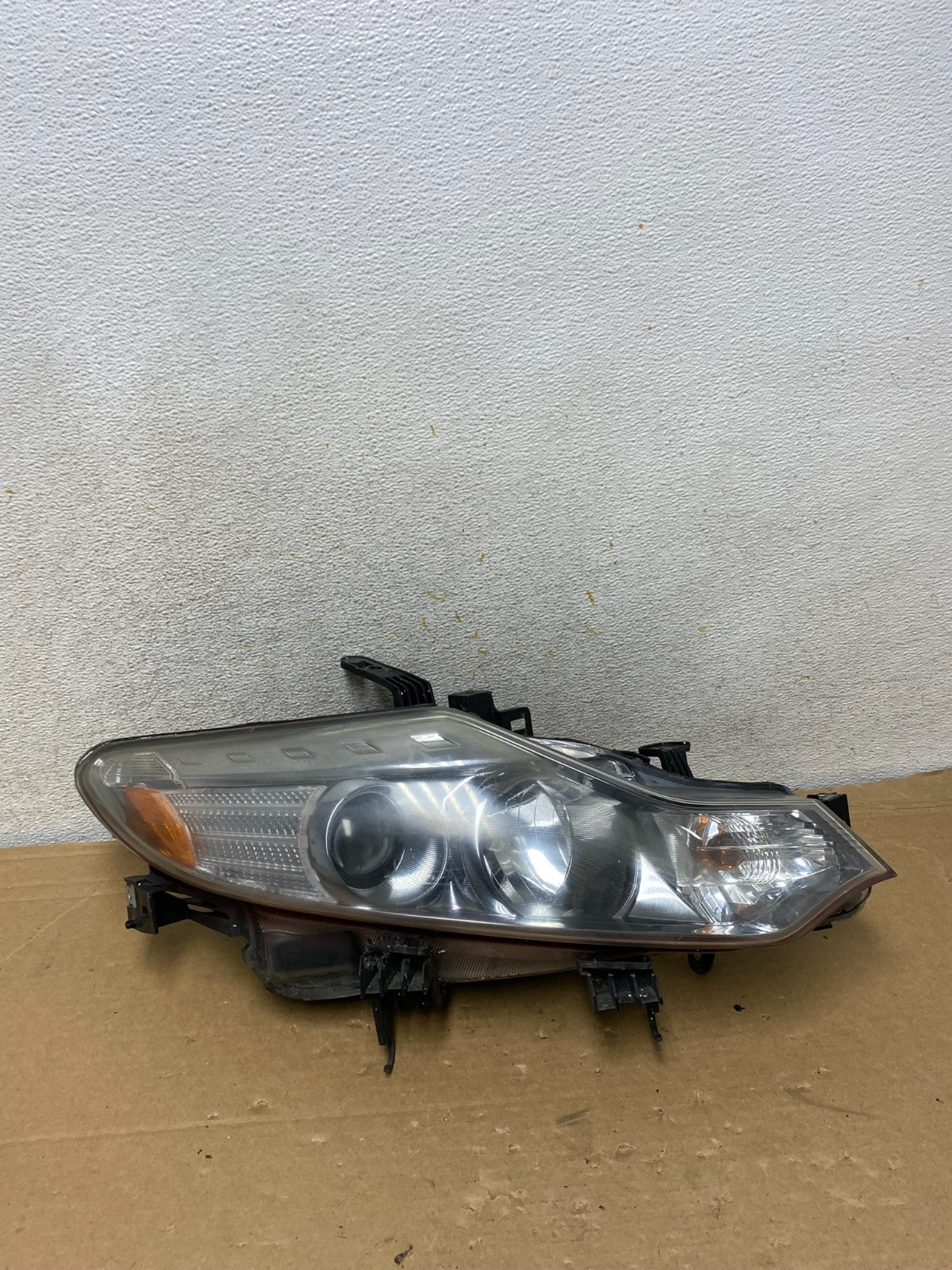 2011 to 2014 Nissan Murano Headlight Right Passenger Rh Halogen AH8271 DW0