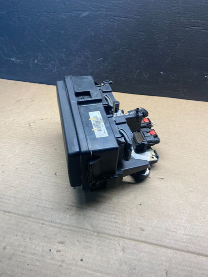 2005 Jeep Grand Cherokee Integrated Power Fuse Box Relay 04692071AB AC4558 DG3