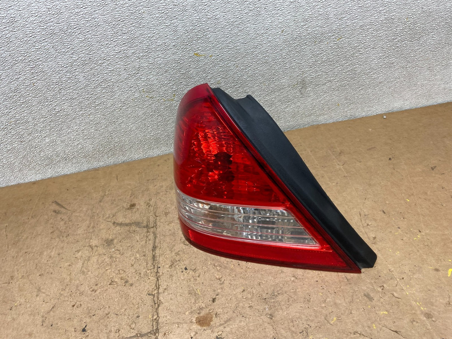 2007-2012 Nissan Versa Sedan Left Driver Lh Side Tail Light Oem X9118 PS1