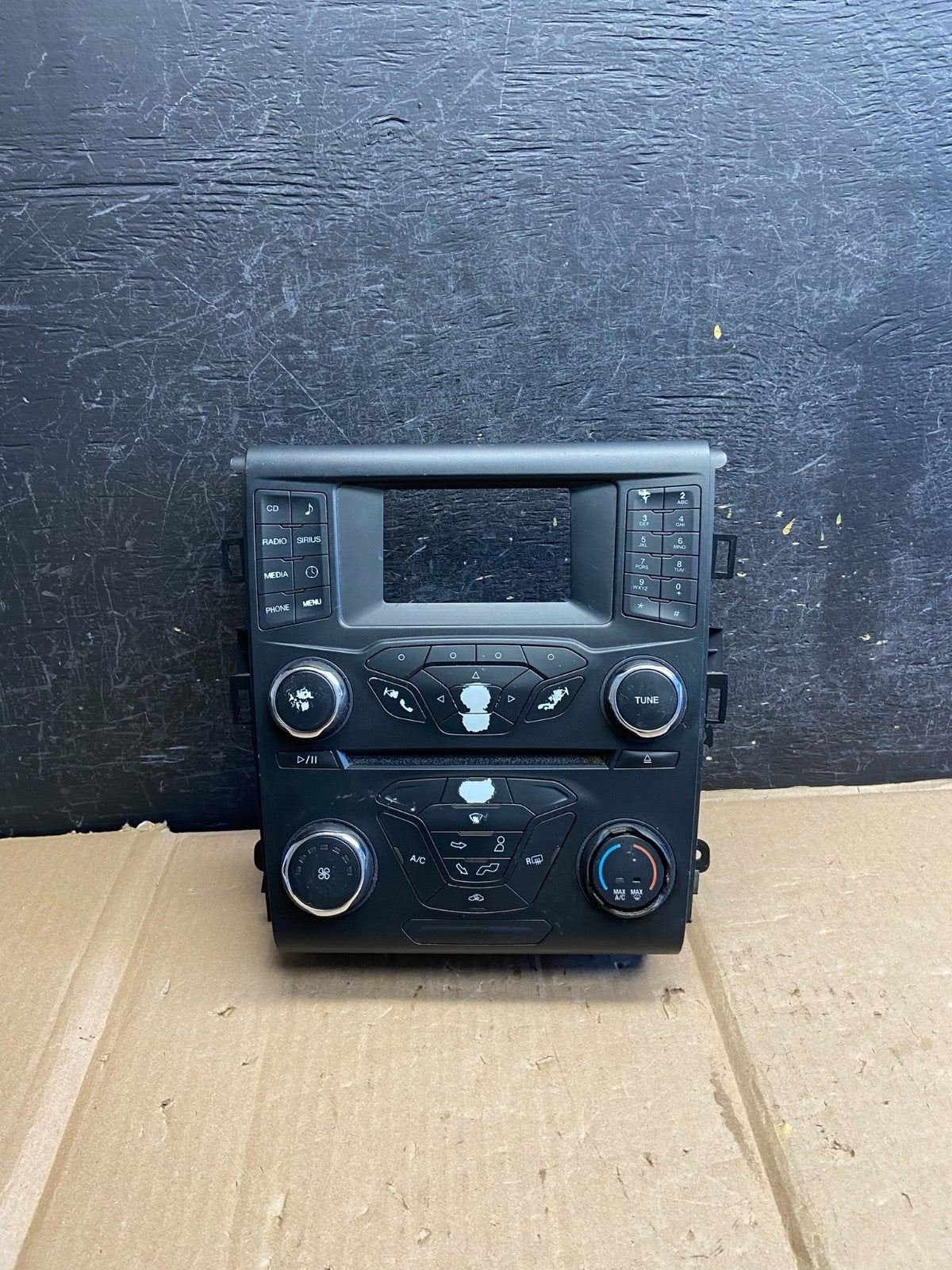 2013 - 2016 Ford Fusion Radio Climate Control A/C Control ah5636 DG0