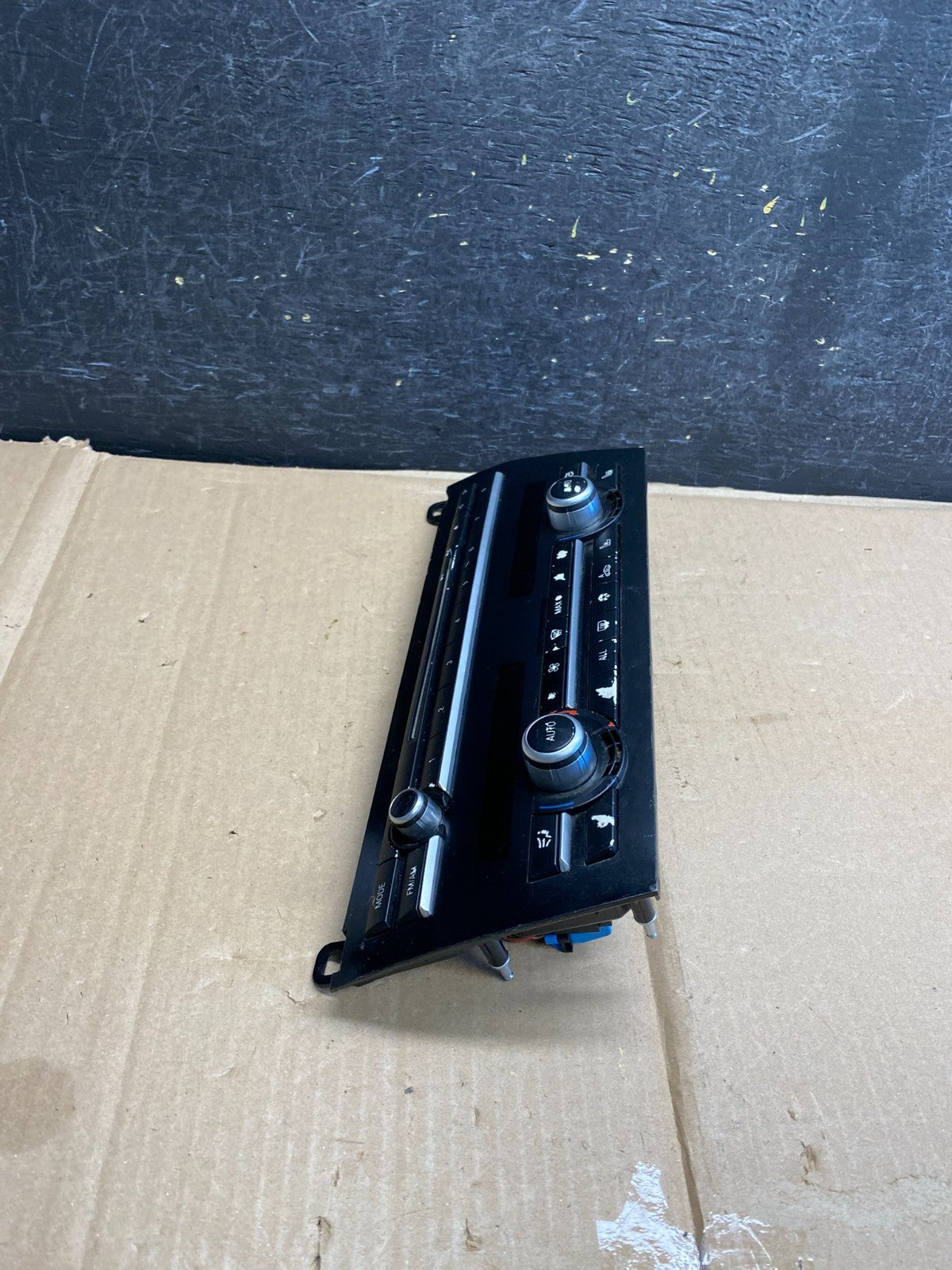 2009-2015 BMW F01 740i 750i Heater Ac Climate Radio Stereo Control AH5496 DG1