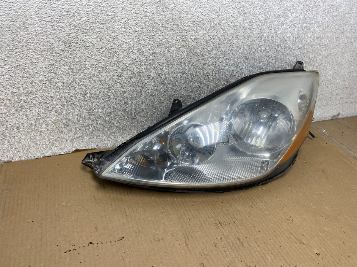 2006 to 2010 Toyota Sienna Left Driver Lh Side Headlight Halogen AH3050 DW1