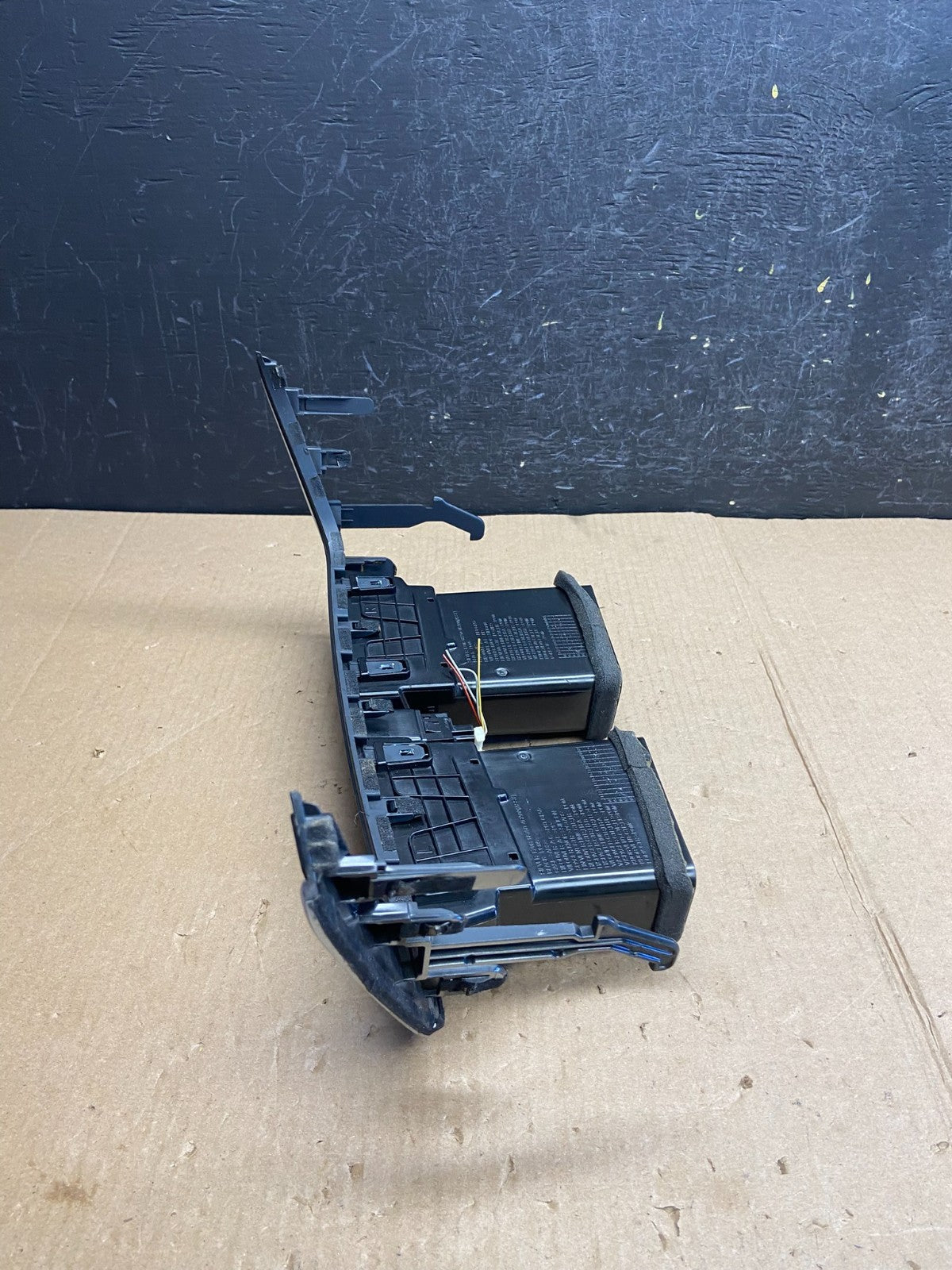 2016 2018 Nissan Maxima Center Dash Vent Ac Air Vent Trim Panel Bezel ae4456 DG2