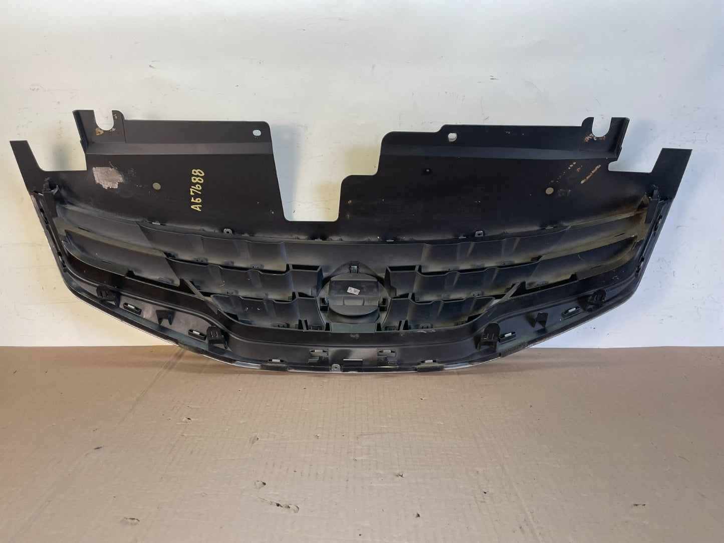 Sedan 2010 2011 2012 Nissan Altima Front Upper Grill Grille ag7688 DG3