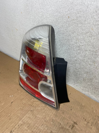 2007 to 2012 Nissan Sentra Left Driver LH Side Tail Light AI8020 LK1