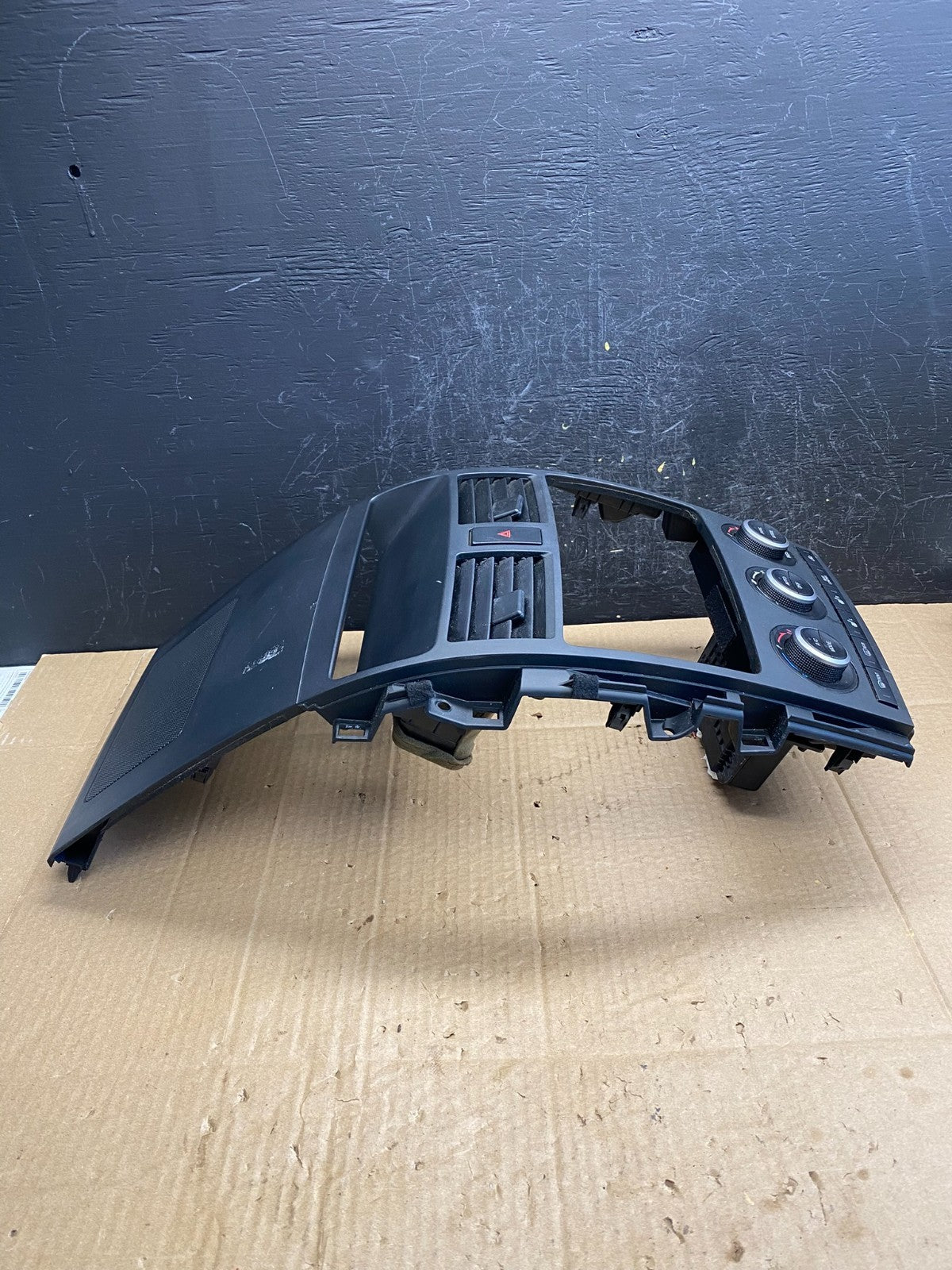 2007 - 2009 Mazda CX-9 Radio Dash Trim Bezel W/Vent AC Climate Control ac9445 DG1