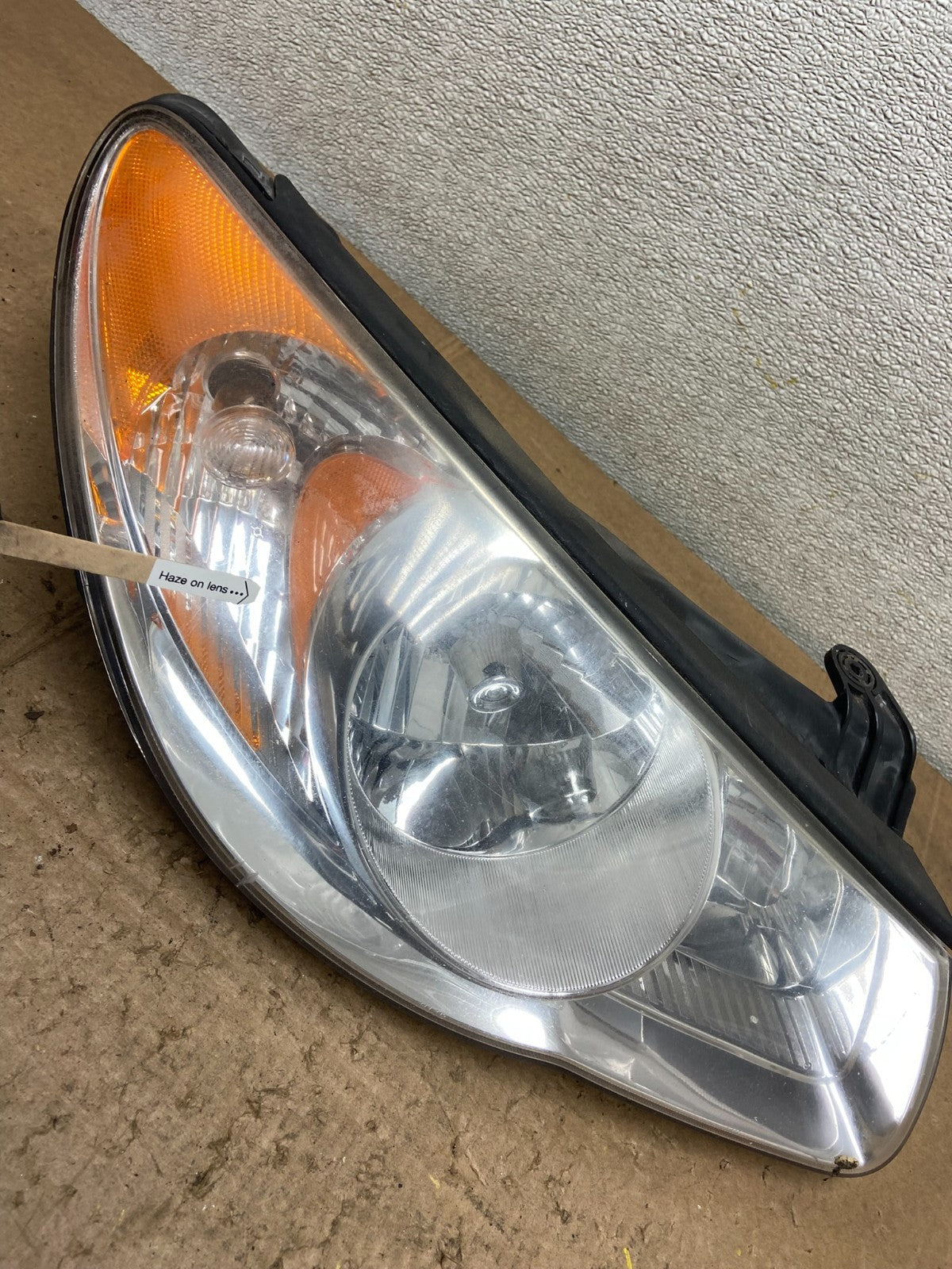2007 2008 2009 2010 Hyundai Elantra Right Passenger Side Headlight OEM Y7173 DW4