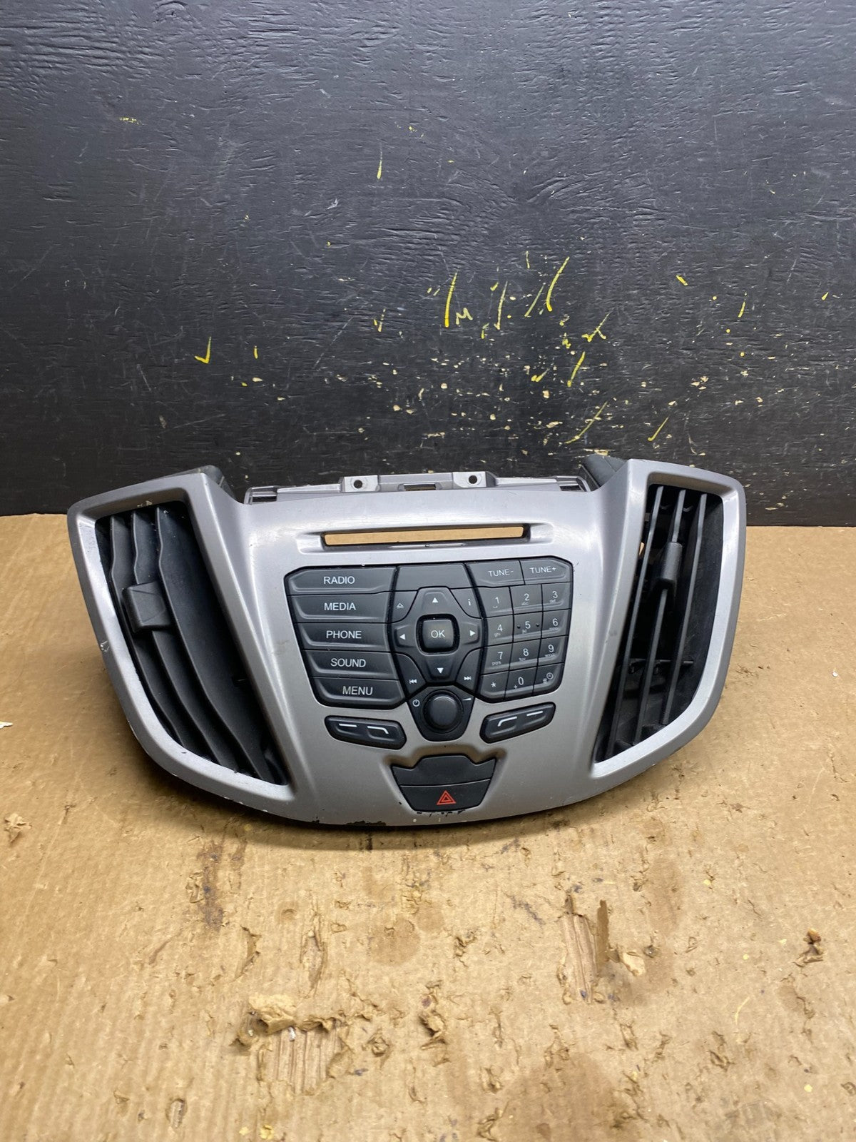 2016 to 2019 Ford Transit Front Radio Audio Control Bezel Air Vent OEM  Z7418 DG0