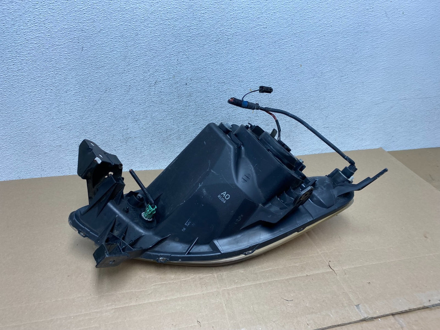 2002 to 2004 Honda Crv Cr-v Left Driver Halogen Headlight AE4908 DW4