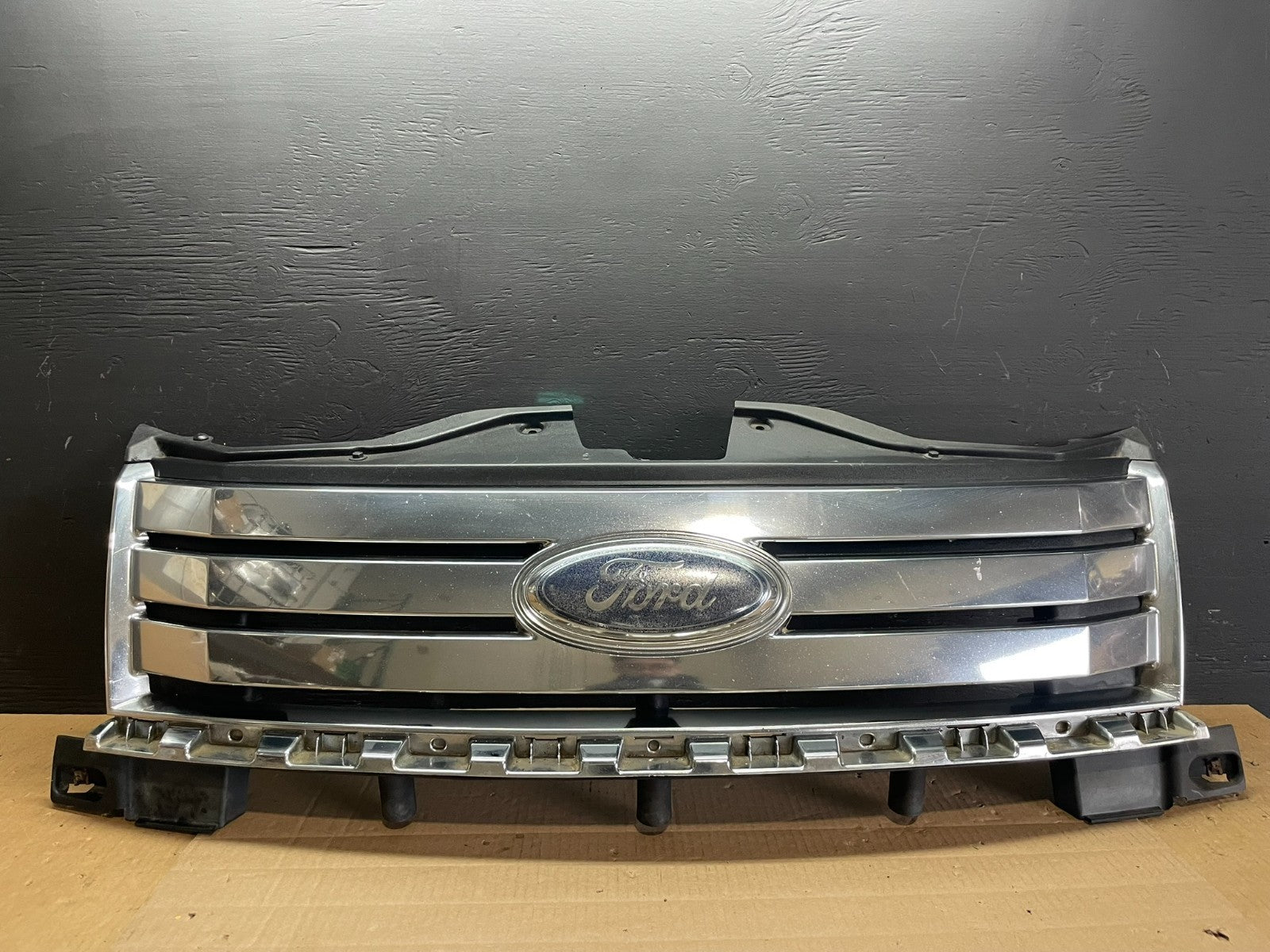 2007 2008 2009 2010 Ford Edge Front Upper Chrome Grill Grille Oem AB7639  DG0