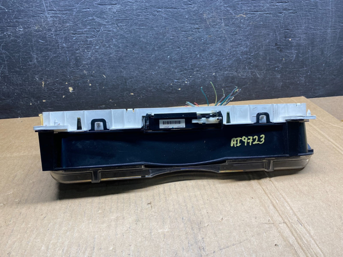 2004 to 2008 Ford E150 E250 Speedometer Cluster Gauge AI9723 DG4