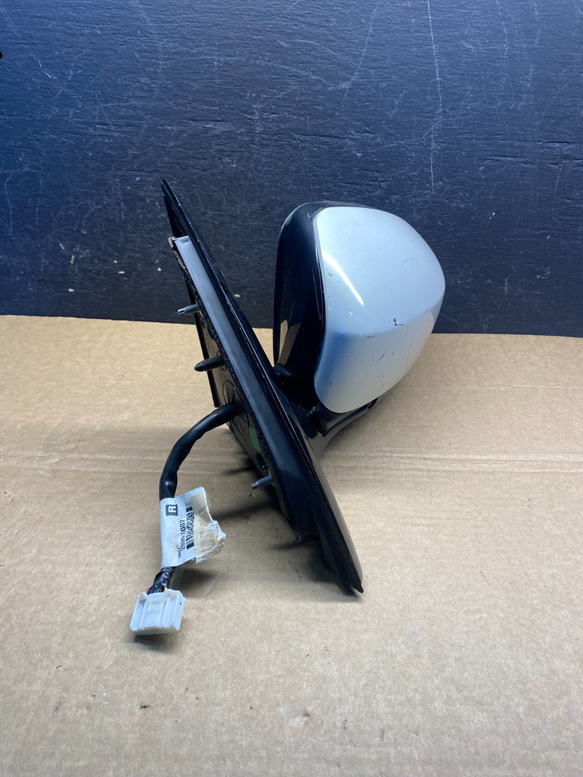 2013 to 2016 Infiniti QX60 JX35 Left Driver View Door Mirror af7883 DG1