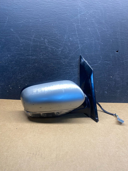 2006 to 2007 Subaru B9 Tribeca Right Passenger Door Turn Signal Mirror AH4959 DG0
