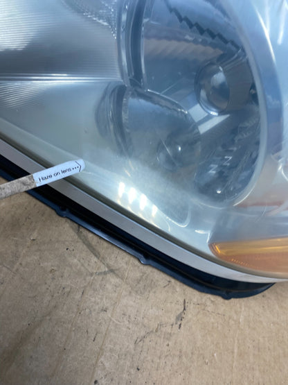 2003 2004 2005 Honda Pilot Left Driver LH Side Halogen Headlight AD6041 DW4