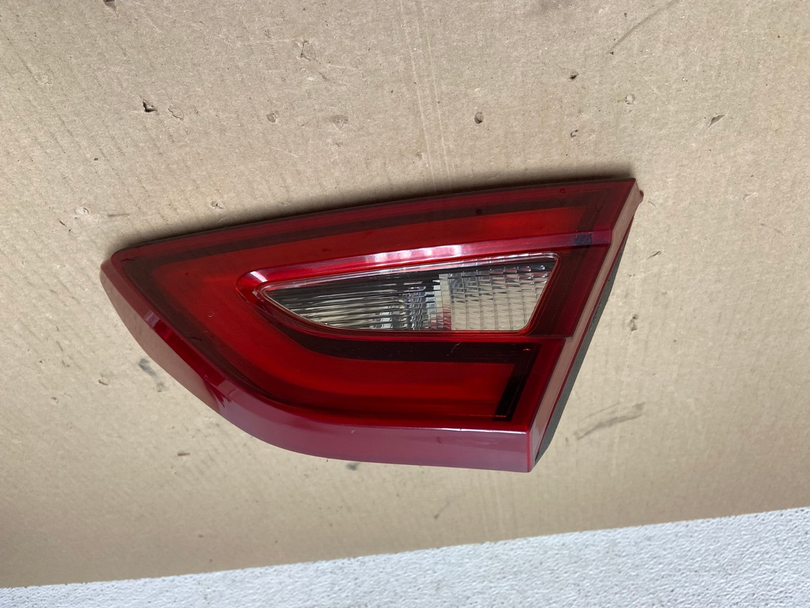 2016 2017 2018 Nissan Maxima Right RH Inner Tail Light AE6988 LK0