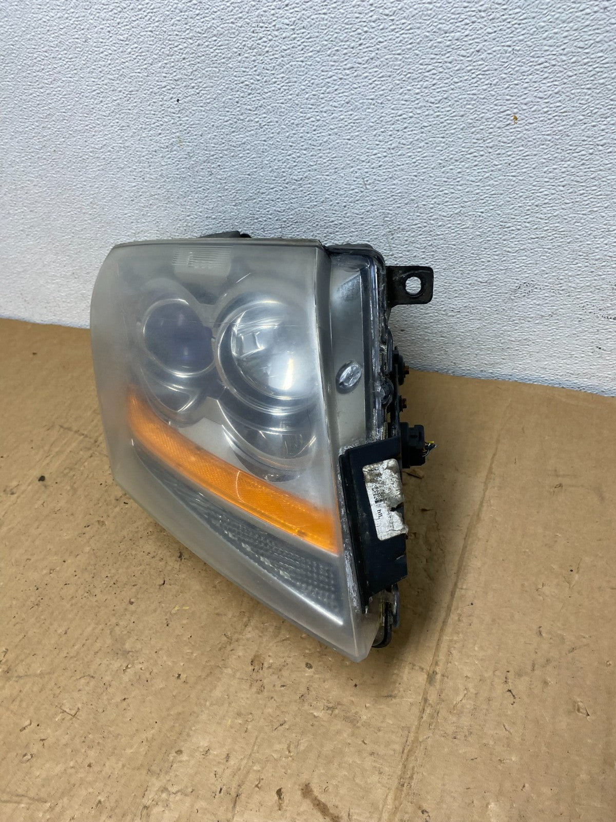 Halogen 2008 to 2014 Cadillac CTS Headlight Left Driver LH Side AD1205 DW1