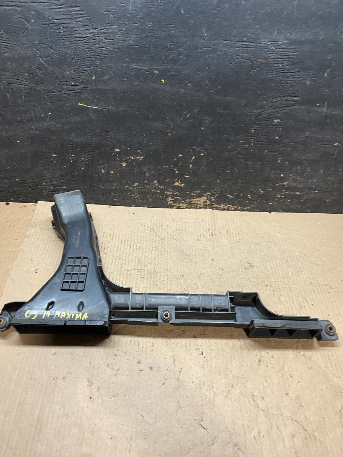 2009 to 2014 Nissan Maxima Upper Air Intake Duct u7732 DG4