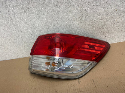 2013 to 2016 Nissan Pathfinder Passenger Right Side Tail Light AE7290 LK0